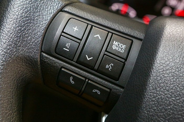 2025 Toyota Landcruiser GXL