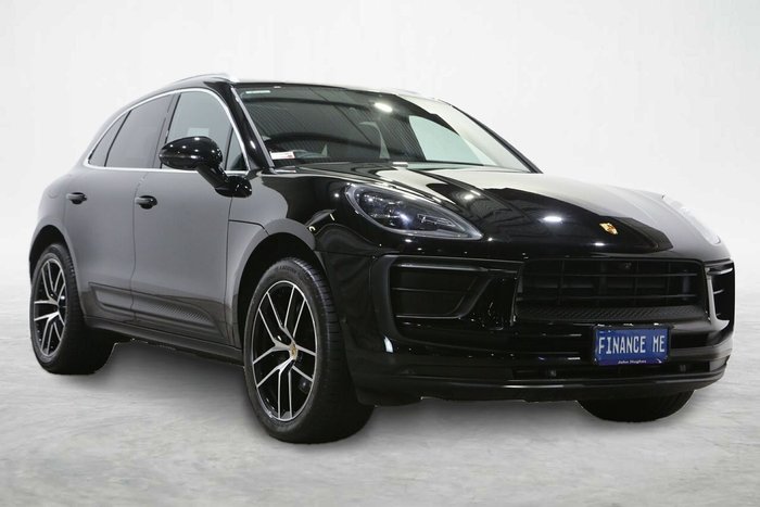 2022 Porsche Macan