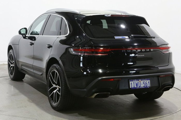 2022 Porsche Macan