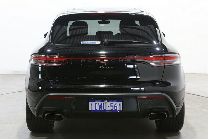 2022 Porsche Macan