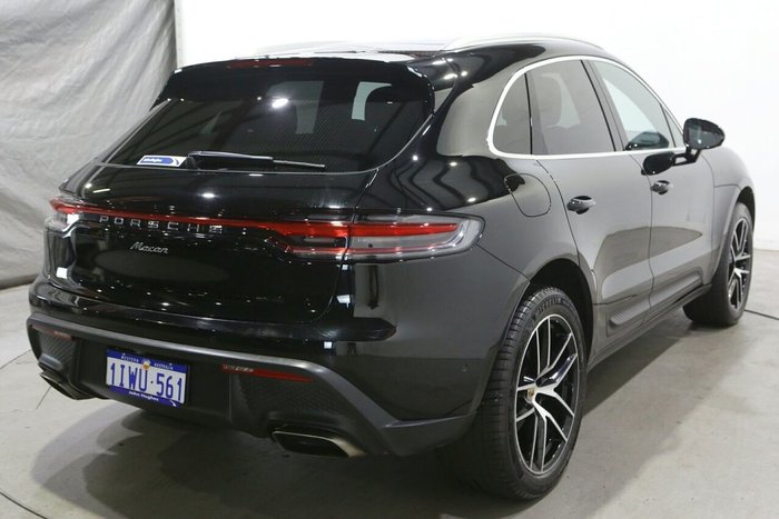 2022 Porsche Macan