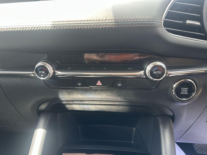 2022 Mazda 3 G20 Touring