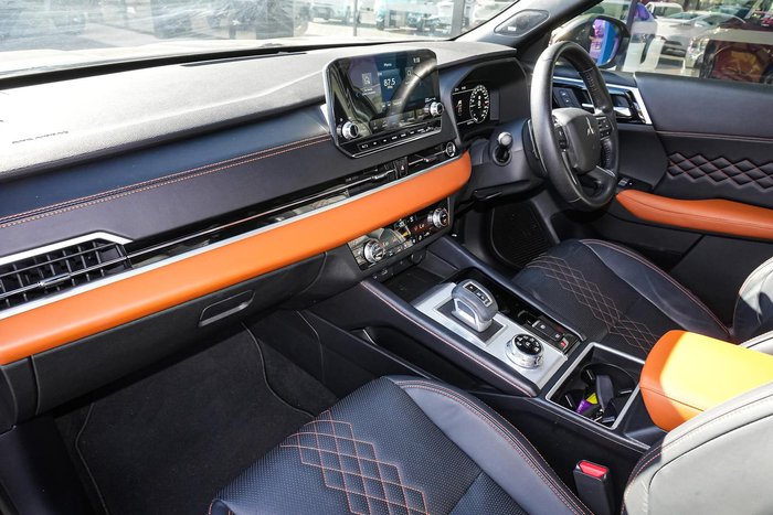 2021 Mitsubishi Outlander Exceed Tourer