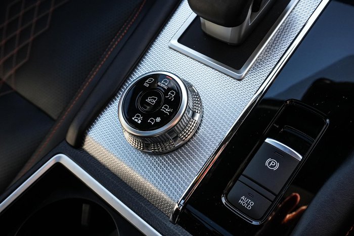 2021 Mitsubishi Outlander Exceed Tourer