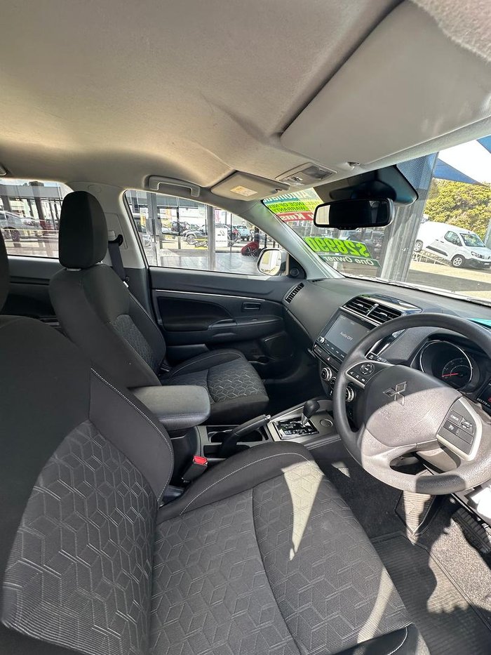 2023 Mitsubishi ASX ES