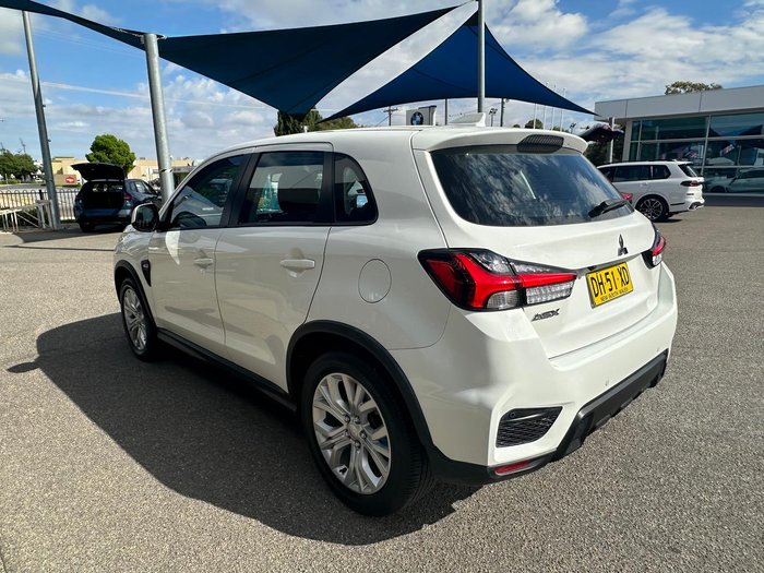 2023 Mitsubishi ASX ES