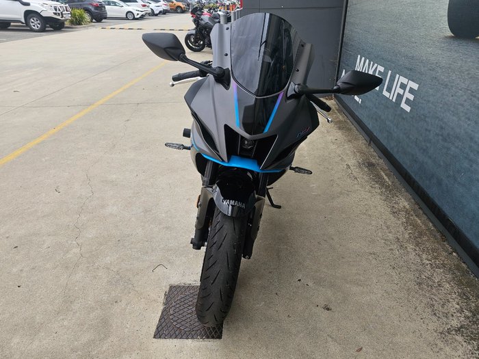 2024 Yamaha YZF-R7LA GREY