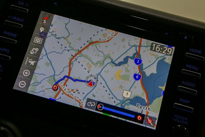 2020 Toyota Hiace Commuter