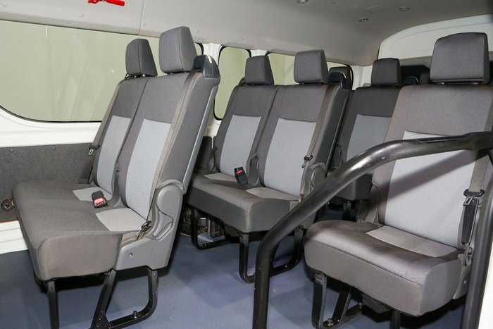 2020 Toyota Hiace Commuter