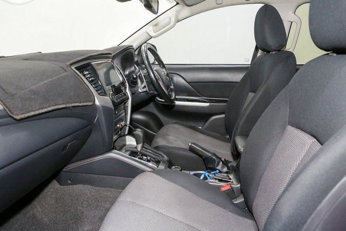 2020 Mitsubishi Triton GLS