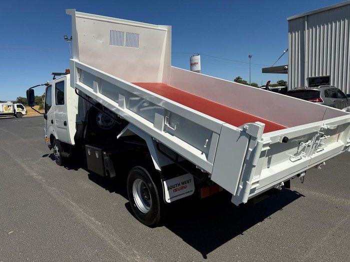 2017 Hino 300 717 , 7 SEAT DUAL CAB, 3.8m TIPPER, X SHIRE