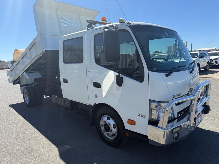 2017 Hino 300 717 , 7 SEAT DUAL CAB, 3.8m TIPPER, X SHIRE