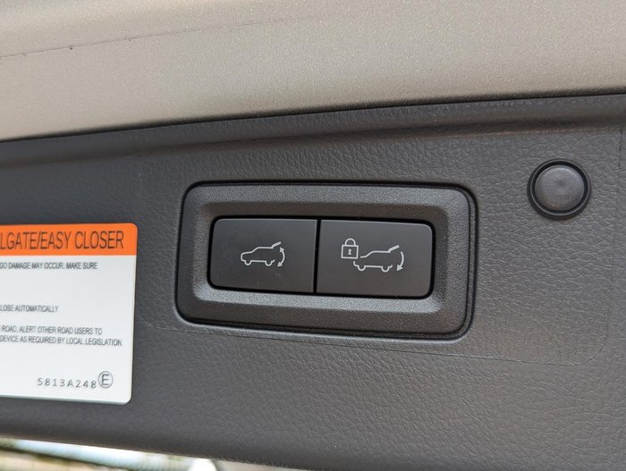 2023 Mitsubishi Pajero Sport Exceed