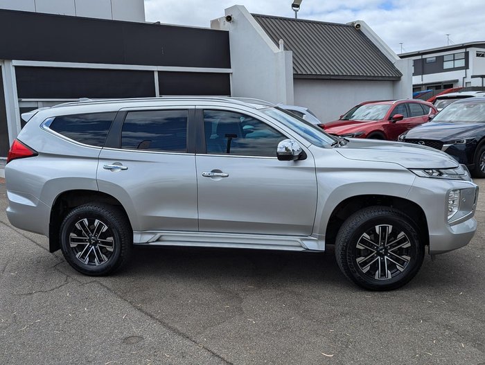 2023 Mitsubishi Pajero Sport Exceed