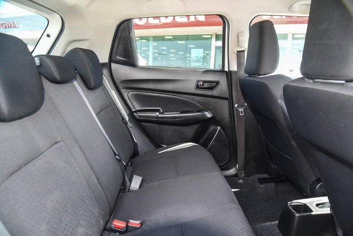 2019 Suzuki Swift GL Navigator