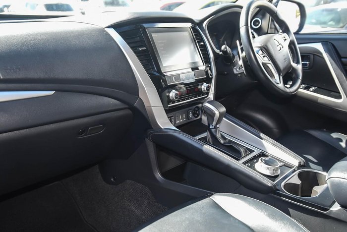 2021 Mitsubishi Pajero Sport Exceed