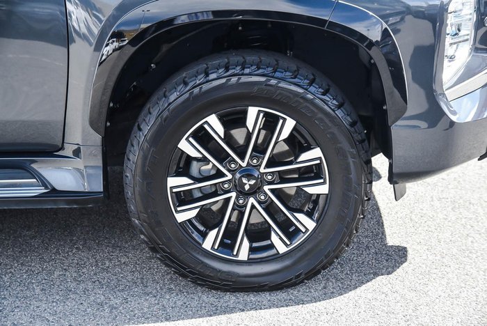 2021 Mitsubishi Pajero Sport Exceed