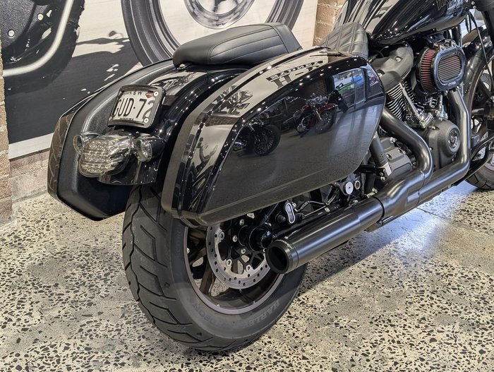 2022 Harley-Davidson Low Rider S 117 (FXLRS) Softail Black