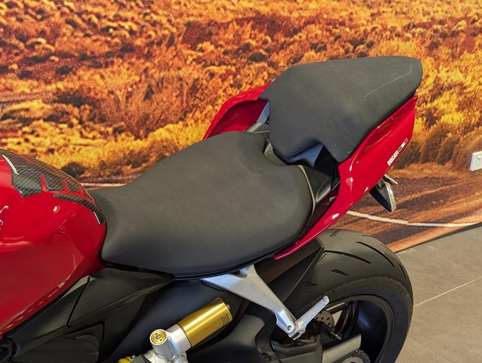 2020 Ducati Panigale V2 Panigale Red