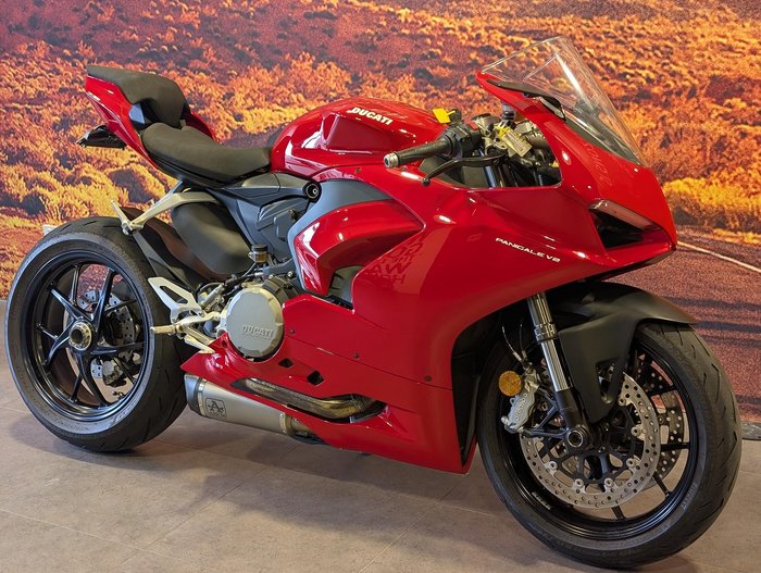 2020 Ducati Panigale V2 Panigale Red