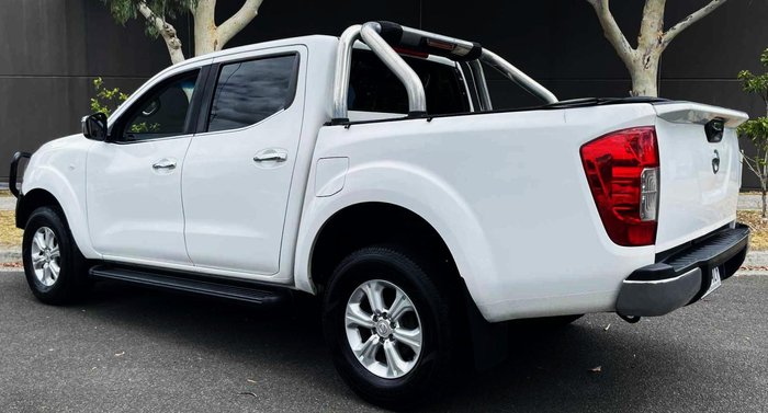 2020 Nissan Navara ST