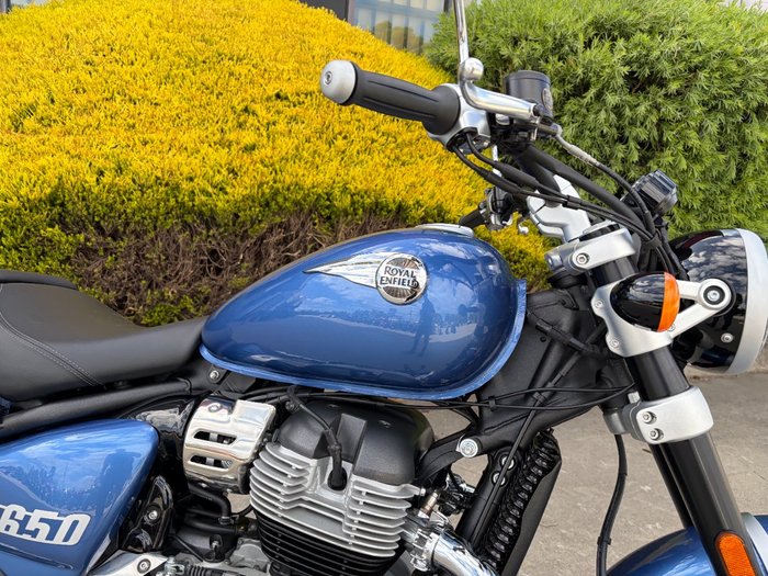 2025 Royal Enfield SUPER METEOR 650 Astral blue