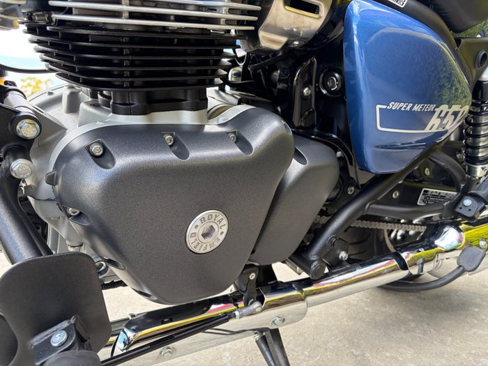2025 Royal Enfield SUPER METEOR 650 Astral blue