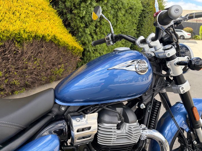 2025 Royal Enfield SUPER METEOR 650 Astral blue