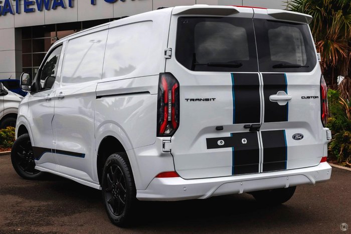 2026 Ford Transit Custom Sport SWB