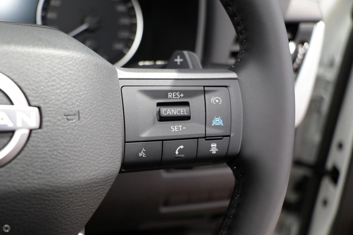2026 Nissan X-TRAIL ST-L T33 MY26 Everest White