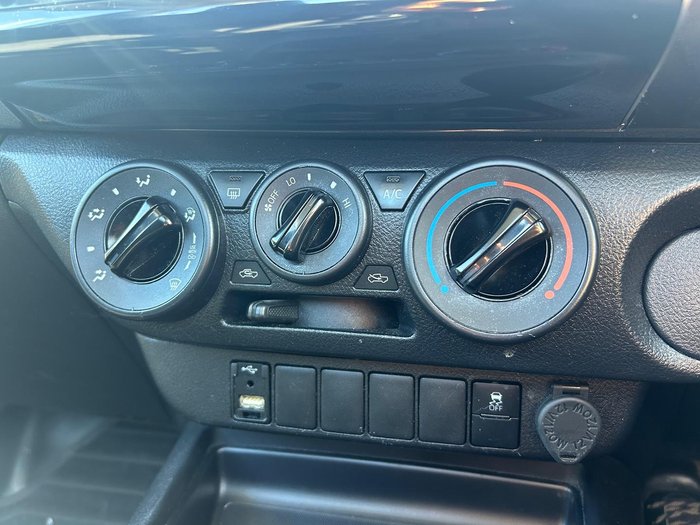 2022 Toyota Hilux Workmate