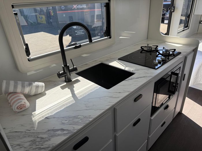 2026 JB Caravans 18'6 Gator X Save $$$$ Off New