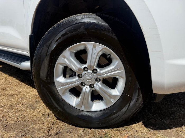 2018 Nissan Navara Silverline