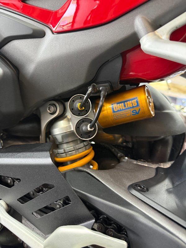 2024 DUCATI PANIGALE V4 S Red