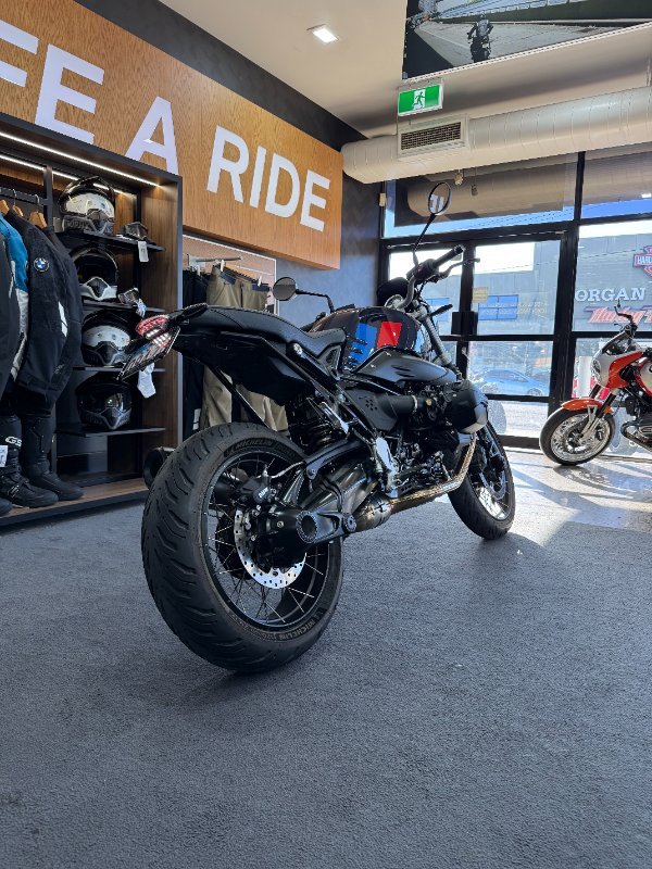 2023 BMW Motorrad R NINE T URBAN G/S IMPERIAL BLUE METALLIC