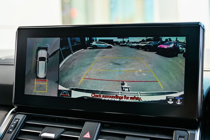 2023 Toyota Landcruiser Sahara ZX