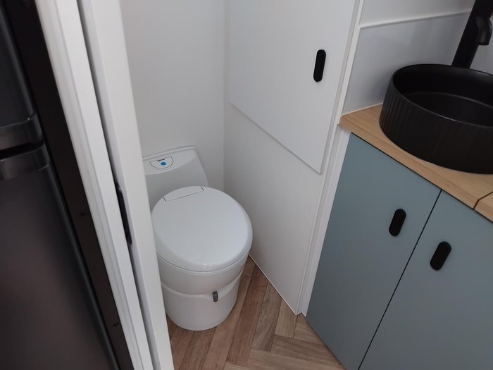 2026 Cadillac RV Artemis 19'6 Couples Van With Full Victron Package