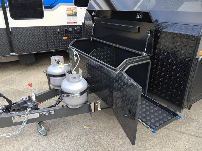 2026 Cadillac RV Artemis 19'6 Couples Van With Full Victron Package