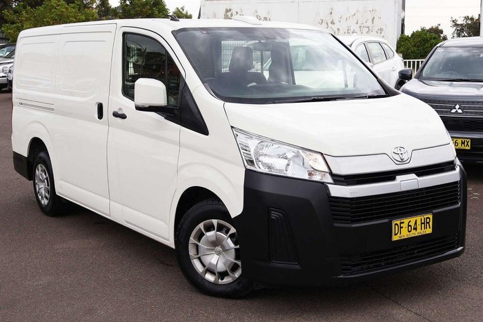 2022 Toyota Hiace