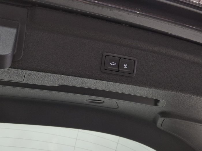 2024 Audi Q3 35 TFSI S line