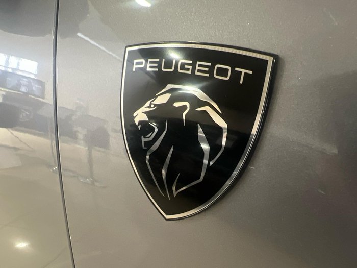 2025 Peugeot 3008 GT Premium Hybrid