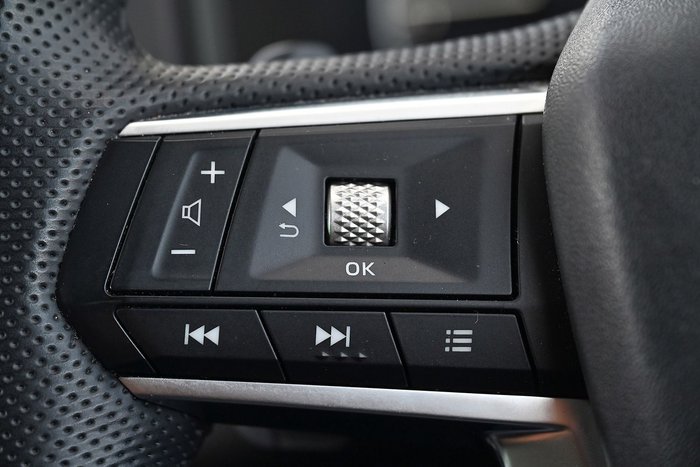 2022 Mitsubishi Outlander LS