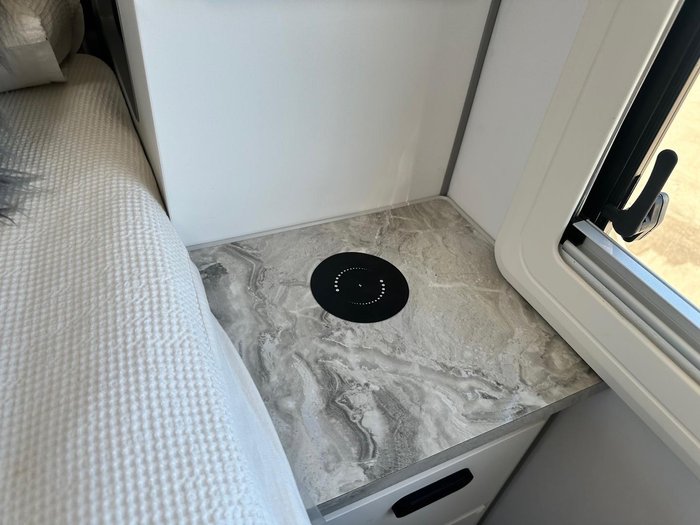 2026 JB Caravans Dirt Road Extreme 22' Large Ensuite