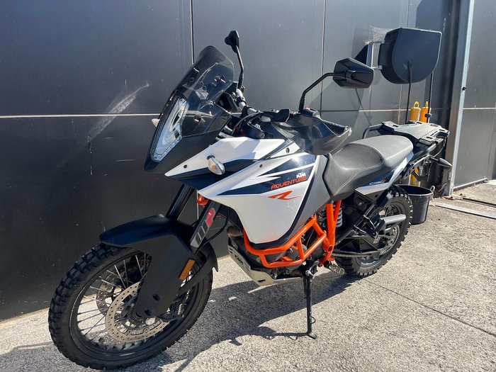 2017 KTM 1090 Adventure R Adventure White