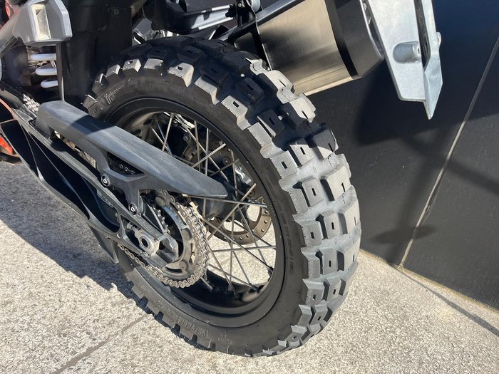 2017 KTM 1090 Adventure R Adventure White