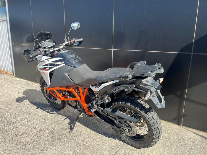 2017 KTM 1090 Adventure R Adventure White
