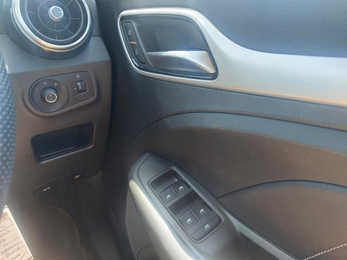 2023 MG ZS Excite