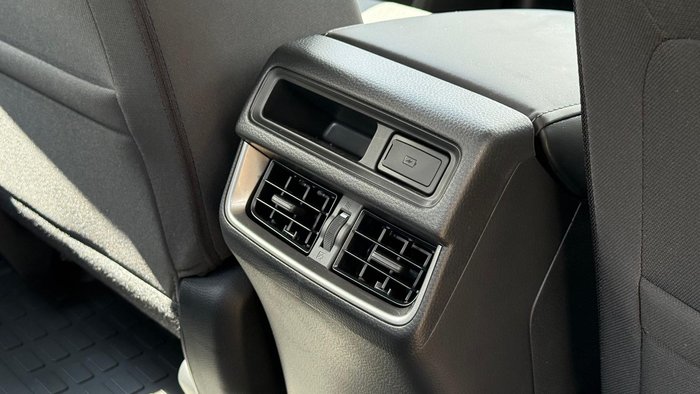 2025 Mazda BT-50 XTR