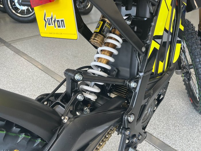 2025 Surron LIGHT BEE X BLACK