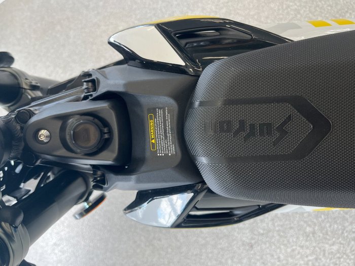 2025 Surron ULTRA BEE R YELLOW/BLACK